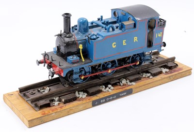 Lot 162 - A very well-made static display model of a...