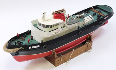 Lot 115 - A very well made radio control model of a...