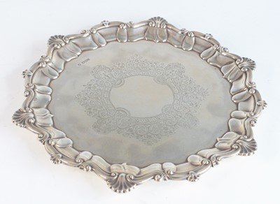 Lot 2121 - An Edwardian silver salver, of shaped circular...