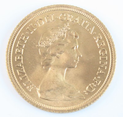 Lot 2300 - Great Britain, 1979 gold full sovereign,...