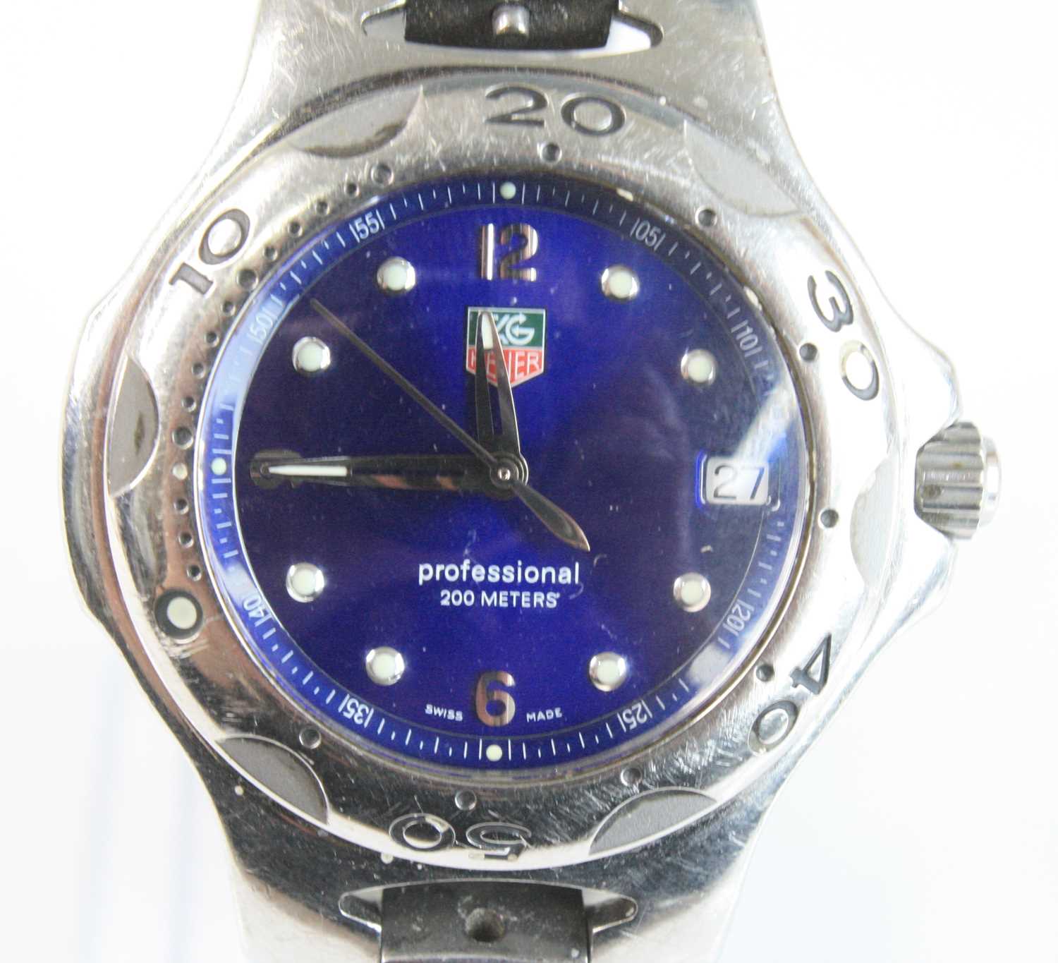 Lot 2580 - A gent's Tag Heuer stainless steel...