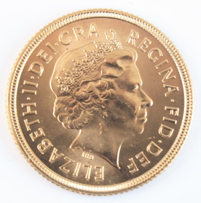 Lot 2289 - Great Britain, 2000 gold full sovereign,...