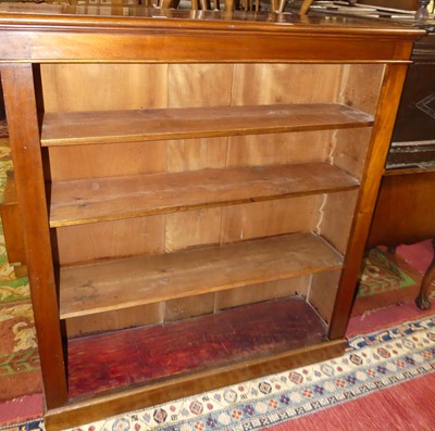 Lot 1371 - A Victorian mahogany freestanding open...