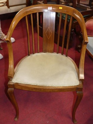 Lot 1406 - An Edwardian mahogany tub elbow chair