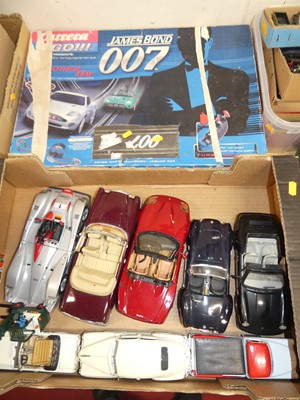 Lot 1504 - A collection of mixed 1/24 and 1/18 scale...