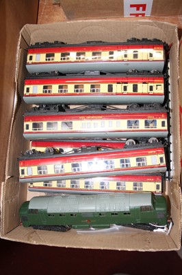 Lot 1614 - A quantity of Hornby 00 related locomotives...