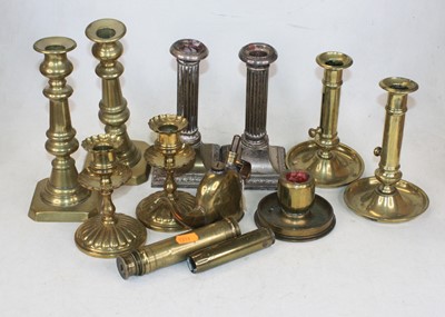 Lot 730 - A collection of Victorian and later table...