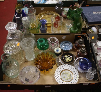 Lot 748 - Two boxes of coloured glassware to include...