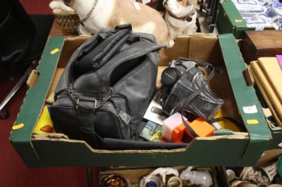 Lot 767 - A collection of vintage photography equipment...
