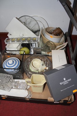 Lot 831 - Two boxes of miscellaneous items to include a ...