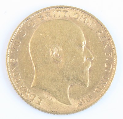 Lot 2215 - Great Britain, 1907 gold half sovereign,...