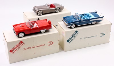 Lot 1926 - Danbury Mint 1/24th scale diecast model group...