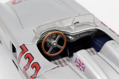 Lot 1905 - A Minichamps Paul's Model Art First Class...