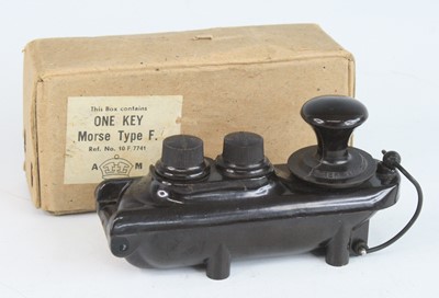 Lot 718 - An Air Ministry One Key Morse Type F "bathtub"...