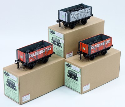 Lot 213 - ETS/Raylo 0 gauge wagon group, 3 examples to...