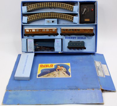 Lot 456 - EDP1 post war Hornby-Dublo 3-rail ‘Sir Nigel...