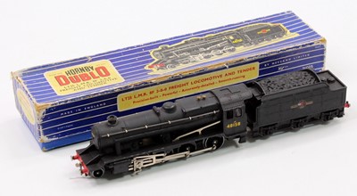 Lot 434 - LT25 Hornby-Dublo 3-rail 2-8-0, 8F Freight...