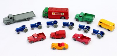 Lot 473 - Fourteen Dublo Dinky Toys, unboxed: Bedford...