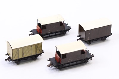 Lot 481 - Four Hornby-Dublo post-war pre nationalisation...