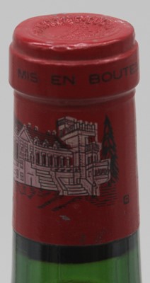 Lot 1022 - Château Ducru-Beaucaillou, 1982, Saint-Julien,...
