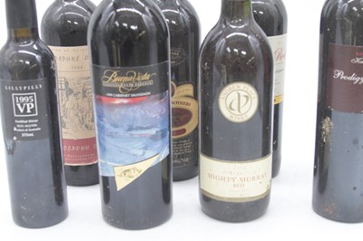 Lot 1068 - Assorted New World wines to include South...