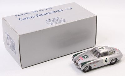 Lot 1966 - A CMC 1/24 scale No. M-017 model of a Mercedes...