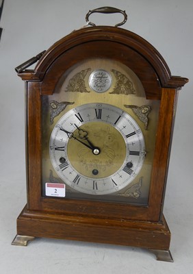 Lot 2 - A 20th century mahogany cased bracket clock,...
