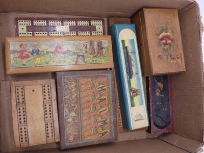 Lot 61 - A collection of vintage games, to include...