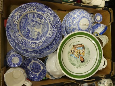 Lot 84 - A collection of ceramics to include Spode...