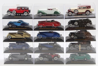 Lot 1852 - 15 plastic cased Ixo 1/43 scale modern release...