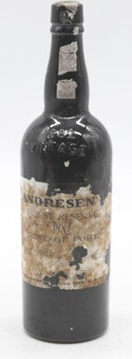 Lot 1307 - Andresen's Finest Reserve vintage port, 1982,...