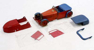 Lot 1608 - Meccano No. 1 constructor's car comprising of...