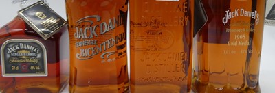 Lot 1410 - Jack Daniels 1905 Gold Medal Tennessee whisky,...