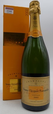 Lot 1241 - Verve Clicquot Ponsardin, 2002, champagne, one...