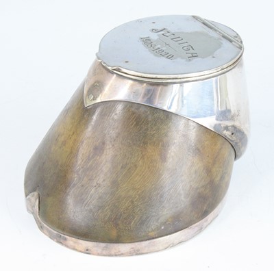 Lot 785 - A George V horse hoof inkwell, having a silver...