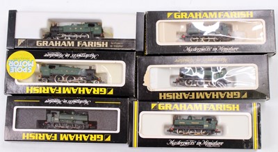 Lot 533 - One box containing six various boxed Graham...