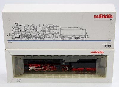 Lot 695 - Marklin, H0 3318, BR18 Locomotive, Black and...