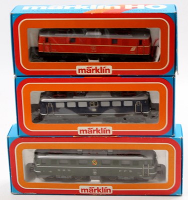 Lot 700 - Marklin locomotive group, H0 scale, to include...