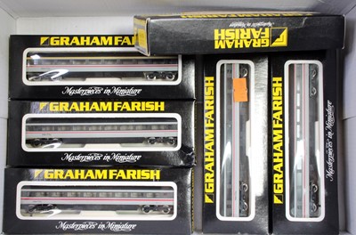 Lot 715 - Graham Farish N Gauge group, To include...