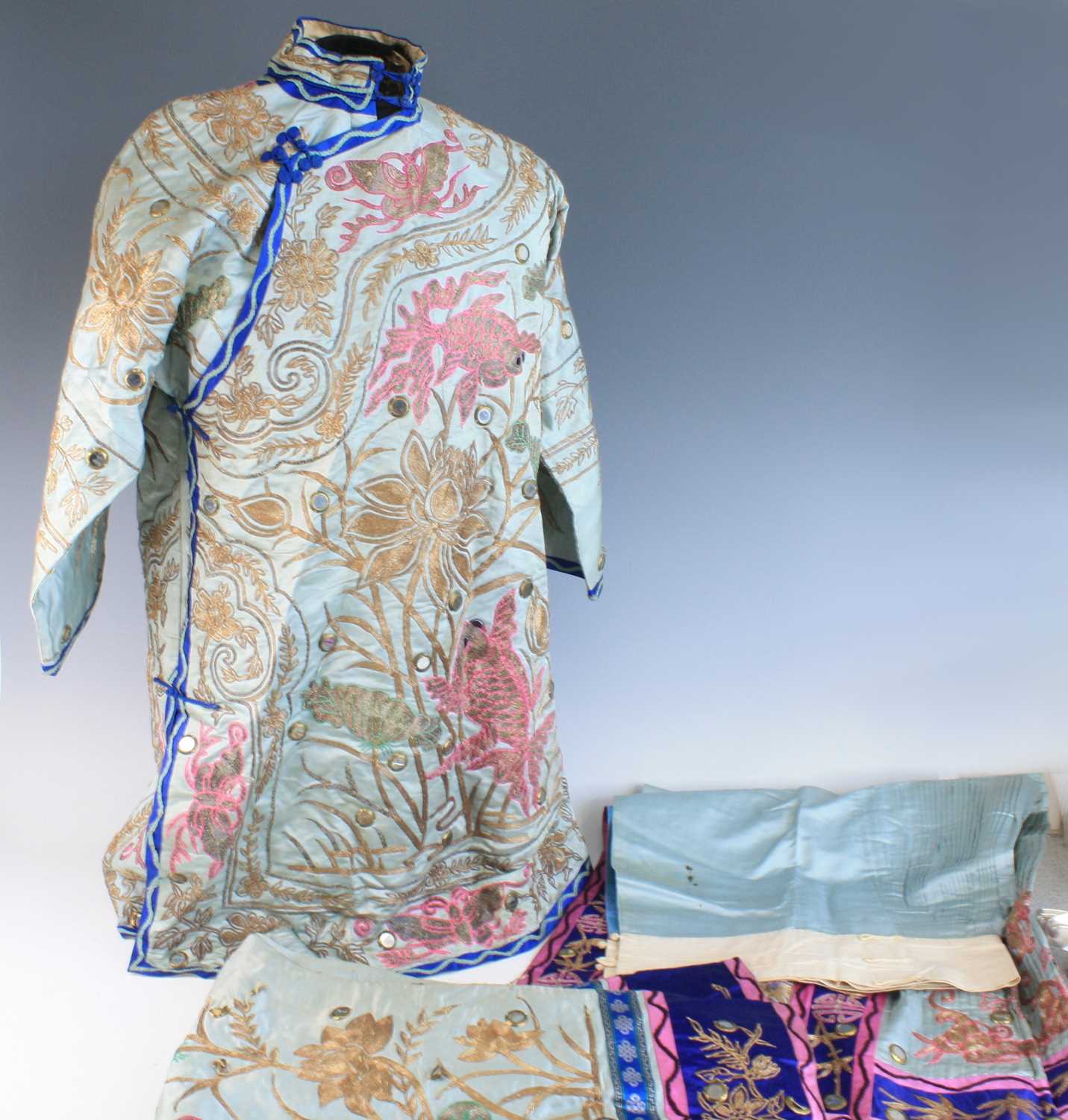 Lot 2279 - A late 19th/early 20th century Chinese lady's...