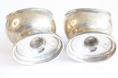 Lot 2091 - A pair of George III silver pedestal salt...
