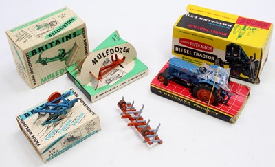 Lot 1464 - A small collection of part boxed Britains...