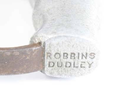 Lot 600 - A WW I fighting dagger by Robbins of Dudley,...