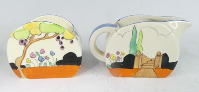 Lot 35 - A 1930s Clarice Cliff Tulips pattern pottery...