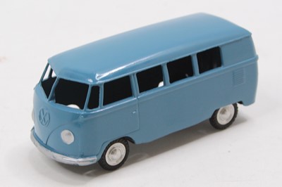 Lot 1400 - Marklin No. 5524/14E, VW Microbus, blue body...