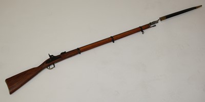 Lot 694 - A reproduction model of an Enfield 1853...