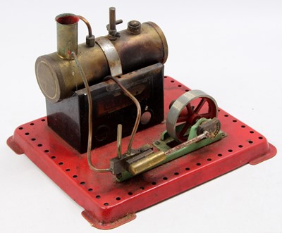 Lot 121 - A Mamod miniature live steam plant comprising...