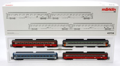 Lot 664 - A Marklin H0 No. 42724 Express Paris to...