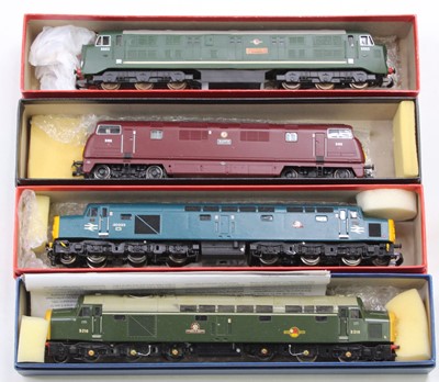 Lot 745 - One tray of loose 00 gauge diesel locomotives...