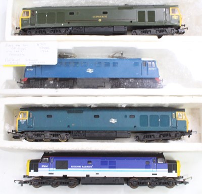 Lot 747 - One tray of four loose and part boxed diesel...